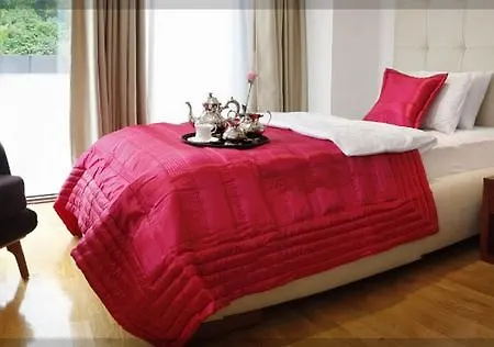 Otel Garden Boutique 4*